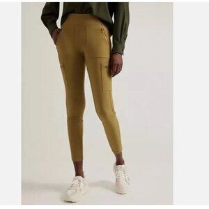 Athleta Headlands Hybrid Cargo Tight in Olive Green - Size 24